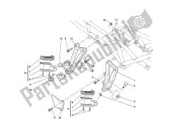 R.H. FOOT RESTS