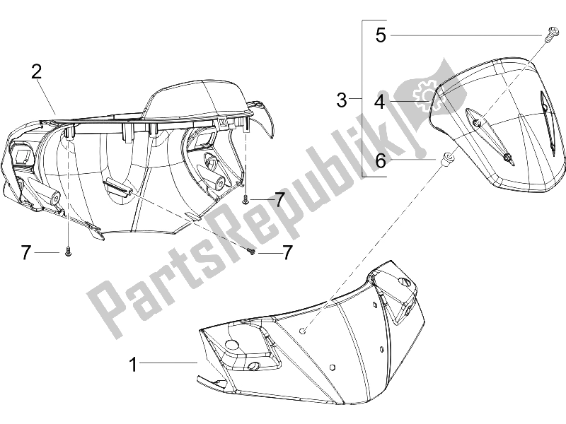 All parts for the Handlebars Coverages of the Gilera Runner 125 VX 4T E3 UK 2006