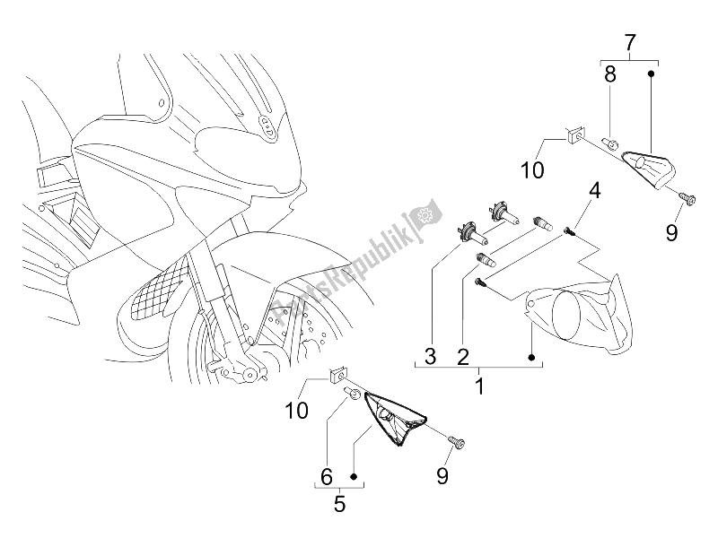 Toutes les pièces pour le Phares Avant - Clignotants du Gilera Runner 125 VX 4T Race 2005