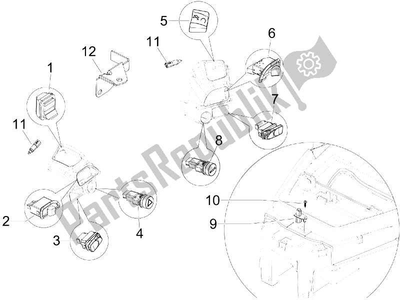 Tutte le parti per il Selettori - Interruttori - Pulsanti del Gilera Fuoco 500 4T 4V IE E3 LT 2013