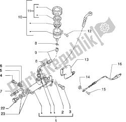 Brake lever-rear brake master cylinder