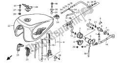 réservoir de carburant et pompe à carburant