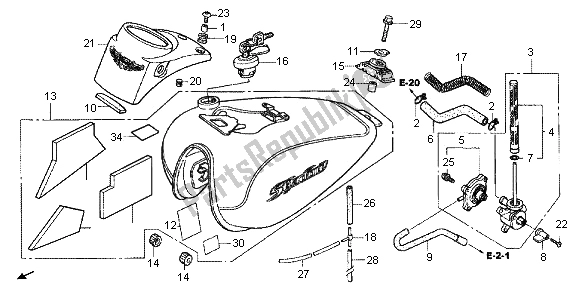 All parts for the Fuel Tank of the Honda VT 750C 2006