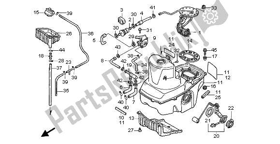 All parts for the Fuel Tank of the Honda ST 1100 1998