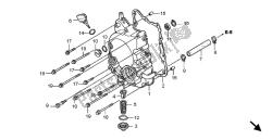 RIGHT CRANKCASE COVER