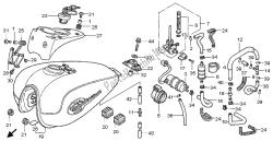 serbatoio carburante e pompa carburante