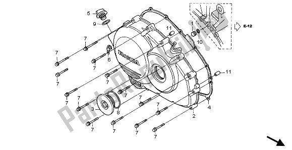 All parts for the Right Crankcase Cover of the Honda VFR 800A 2002