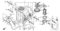 réservoir de carburant et pompe à carburant