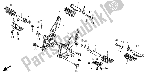 Toutes les pièces pour le étape du Honda CBR 125 RT 2013