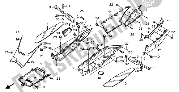 Alle onderdelen voor de Vloerpaneel & Middenafdekking van de Honda FES 125 2011