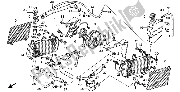 Alle onderdelen voor de Radiator van de Honda VFR 800A 2003