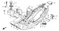 SIDE COVER & OIL TANK