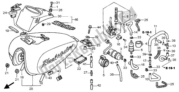 Alle onderdelen voor de Brandstoftank En Brandstofpomp van de Honda VT 750 DC 2002
