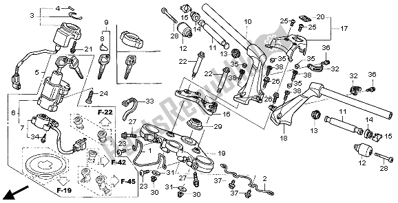 All parts for the Handle Pipe & Top Bridge of the Honda ST 1300 2007