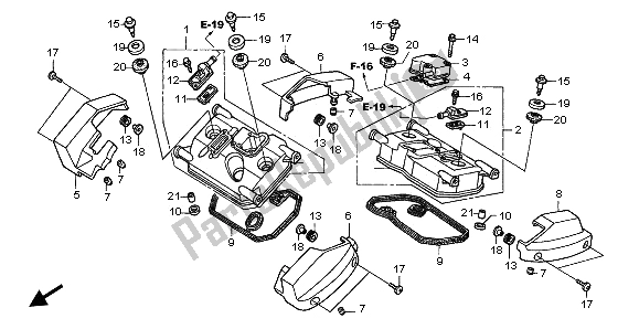 Alle onderdelen voor de Kleppendeksel van de Honda VT 750 DC 2002
