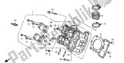 FRONT CYLINDER HEAD