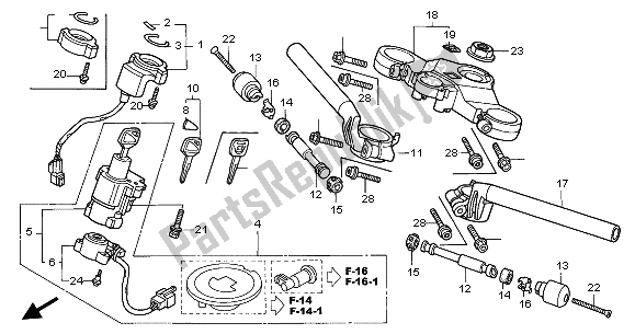 All parts for the Handle Pipe & Top Bridge of the Honda CBR 900 RR 2002