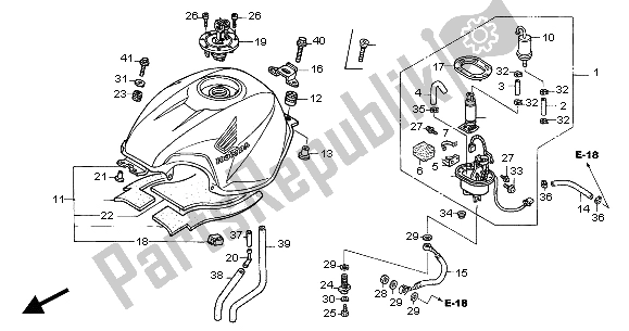 All parts for the Fuel Tank of the Honda CBR 600F 2004