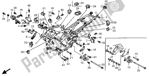 All parts for the Frame Body of the Honda ST 1100 1997