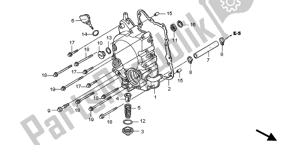 All parts for the Right Crankcase Cover of the Honda SH 125 2008