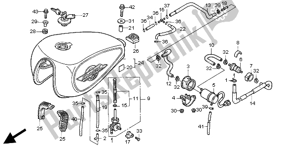 Todas las partes para Tanque De Combustible Y Bomba De Combustible de Honda VT 1100C2 1997