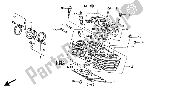 Todas as partes de Cabeça Do Cilindro Traseiro do Honda VT 125C2 2001