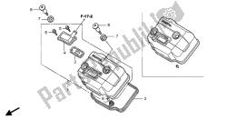 CYLINDER HEAD COVER