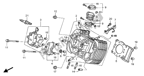 Alle onderdelen voor de Voorste Cilinderkop van de Honda VT 125C 2001