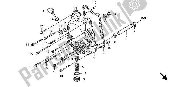 All parts for the Right Crankcase Cover of the Honda SH 150S 2011