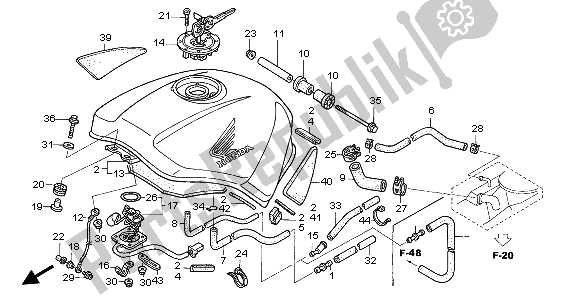 Wszystkie części do Zbiornik Paliwa Honda ST 1300 2003