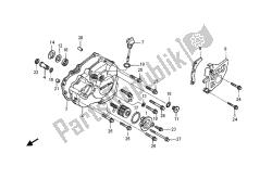 L. CRANKCASE COVER