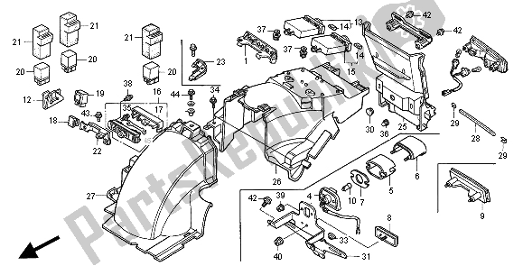 All parts for the Rear Fender of the Honda GL 1500 SE 2000