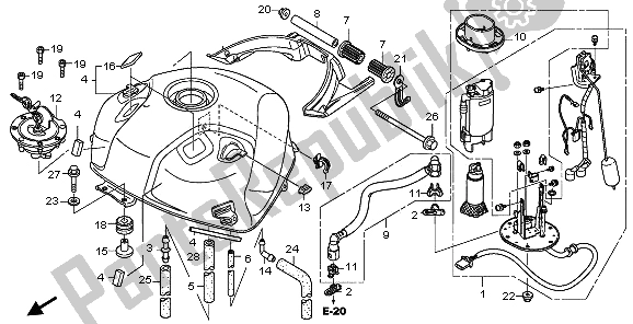 All parts for the Fuel Tank of the Honda NT 700V 2006