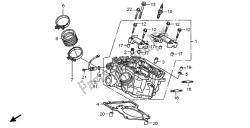 REAR CYLINDER HEAD