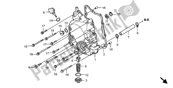 All parts for the Right Crankcase Cover of the Honda SH 125D 2009