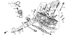 CYLINDER HEAD (REAR)