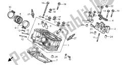 REAR CYLINDER HEAD