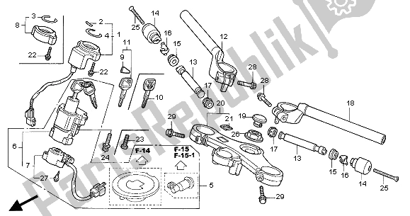 All parts for the Handle Pipe & Top Bridge of the Honda CBR 600F 2002