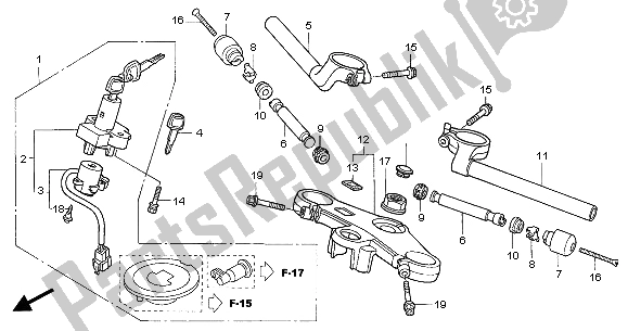 All parts for the Handle Pipe & Top Bridge of the Honda VTR 1000 SP 2001