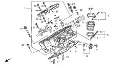 RIGHT CYLINDER HEAD