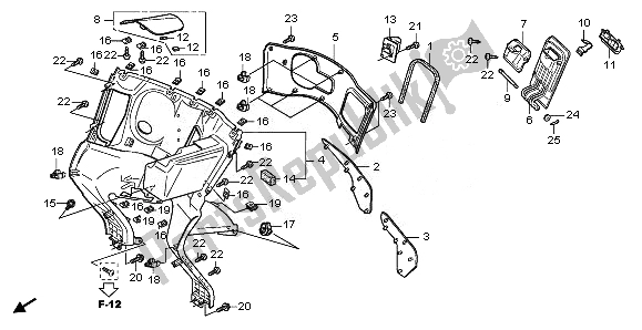 Toutes les pièces pour le Boîte Intérieure du Honda FES 125A 2010