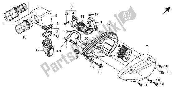 All parts for the Air Cleaner of the Honda VT 750C 2006