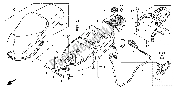 All parts for the Seat Luggage Box of the Honda SH 125S 2007