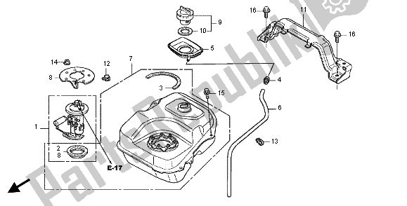 All parts for the Fuel Tank of the Honda SH 125R 2012