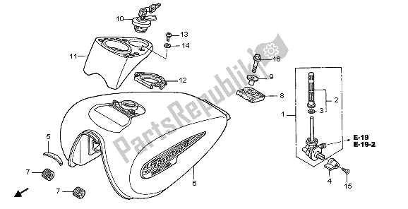 Toutes les pièces pour le Réservoir D'essence du Honda VT 125C 2007