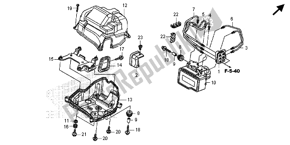 Todas las partes para Modulador De Abs de Honda VT 1300 CXA 2013