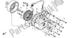 lewa pokrywa skrzyni korbowej i generator