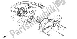 lewa pokrywa skrzyni korbowej i generator