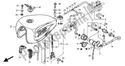 réservoir de carburant et pompe à carburant