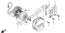 lewa pokrywa skrzyni korbowej i generator